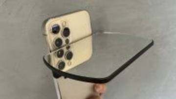 スマホにつけるだけでいつもの風景が幻想的に…♡ 3COINS「スマホ用反射ミラークリップ」本音レビュー→ただし注意点もあるよ