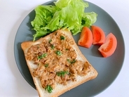 朝からたんぱく質が摂れる最強朝ごはん「さばみそ煮のペーストトースト」