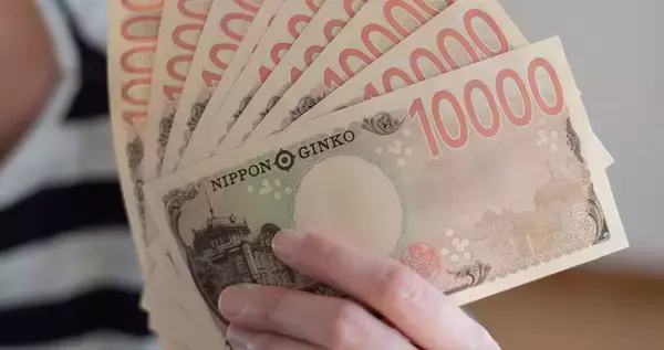 「年金生活で青ざめる人は無意識にやっている…キャッシュレス払いで染みつく｢お金が貯まらない最大の悪癖｣」の画像