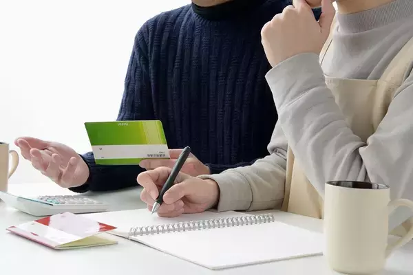 年収900万円、貯蓄700万円の20代新婚夫婦…盤石そうな家計にFPが｢このままでは危ない｣と青ざめたワケ