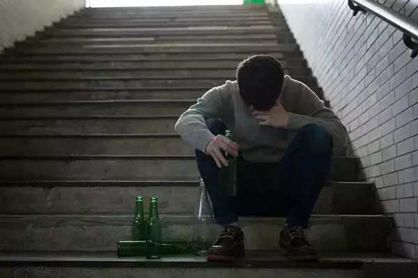 「大卒1270万人が就職難なのに､今度は自分の｢AI分身｣に仕事を奪われる…中国で始まった｢人間蒸留｣という絶望」の画像
