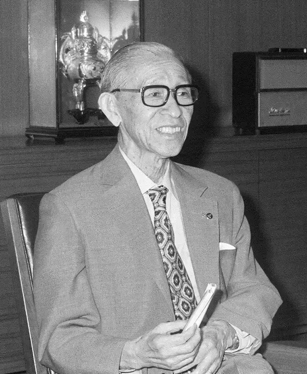 従業員は大喜び､休み返上で1日中働いた…松下幸之助が世界大恐慌からわずか2カ月で在庫を売り切った"奇策"