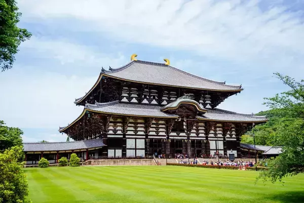 「茶釜を抱えて城で"大爆死"は史実なのか…｢戦国最悪のろくでもない男｣松永久秀のNHK大河では描かれない姿」の画像