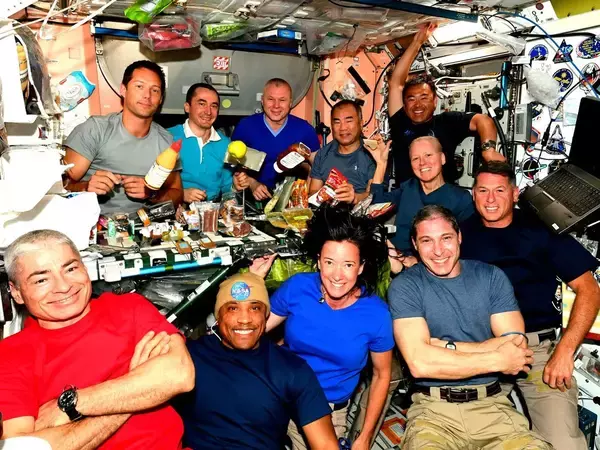 「宇宙飛行士は同じパンツを3日間履き続ける…｢洗濯NG｣でも清潔でいられる"宇宙空間ならでは"の理由」の画像