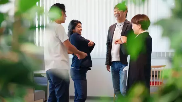 「みんなでリクルートスーツを着る日本の就活は大正解…｢新卒一括採用は廃止すべき｣論のウソを暴く」の画像