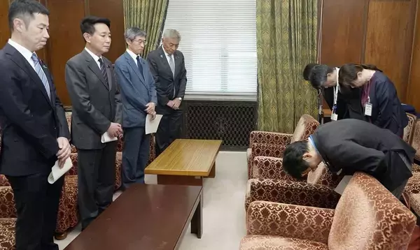 「北陸新幹線｢小浜ルート｣は出来レースだ…国交省の"非公開資料"で判明｢3兆円コスト増の延伸案｣が選ばれたワケ」の画像