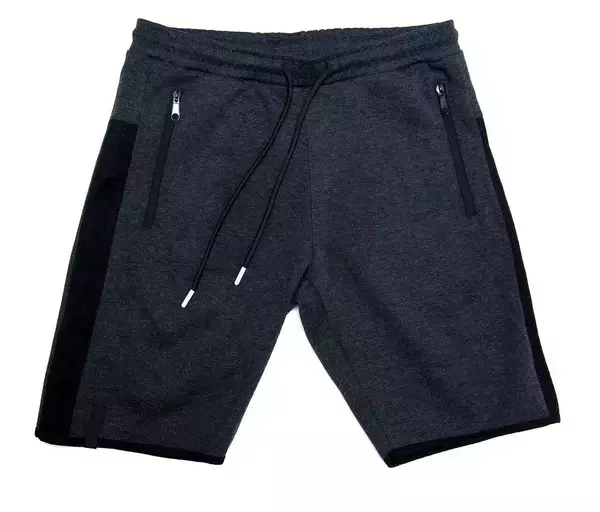 「40歳以上の男性でもOKの｢半ズボン｣がある…"意外な量販店"で見つけた｢周りに不快感を与えないハーフパンツ｣」の画像
