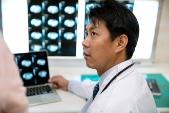 ｢今すぐ手術しましょう｣と言われてすぐ受けてはいけない…現役医師が勧める｢後悔しない医者の探し方｣