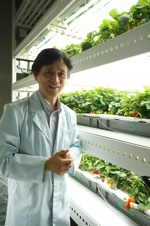 「地球では数百円で買えるのに月に運ぶと億単位の運送料が…｢月産月消｣が実現間近となった身近な果物」の画像