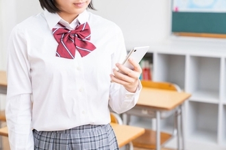 ｢ゲームは1日1時間まで｣と決めるより明快…｢子供がずっとスマホを触ってる｣を防止する"シンプルなルール"