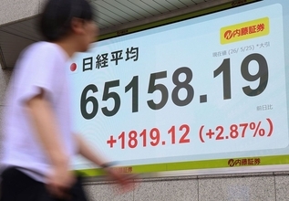 日経平均6万5000円超えは｢成長の証｣ではない…日本円の劣化で"給与だけで生きる人"に忍び寄る悲惨な現実