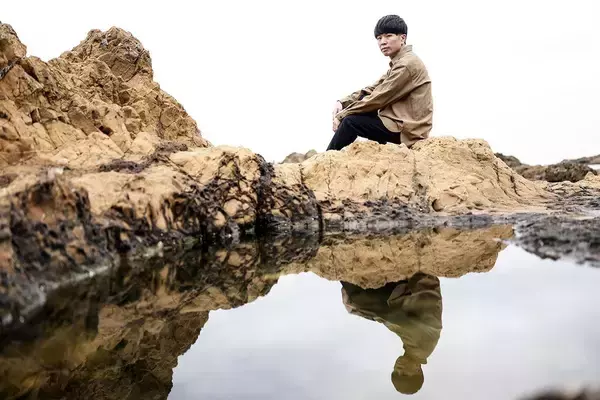 「RADWIMPSの曲を聞くのが怖かった…｢君の名は｣主題歌が世界的大ヒットの中､ドラマーだけが棚田にいたワケ」の画像