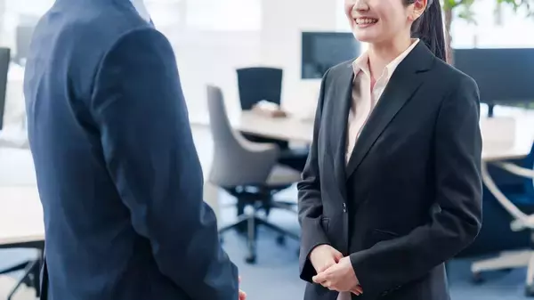 「令和の若者がドン引きする…部下との距離を縮めたいあまり､中高年上司がつい発してしまう一発アウトの一言」の画像