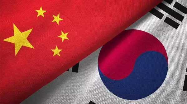 「習近平が｢日本に行くな｣と煽ったばかりに…反中感情が高まる韓国で､台湾人観光客が持ち歩く"自衛アイテム"」の画像