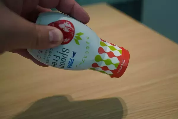 「｢チューブに替えただけ｣ではない…｢スプーンなしでジャムを塗る｣ためにアヲハタが2年かけた地味なこだわり」の画像