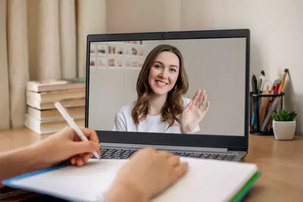｢忙しいから｣でも｢現職に留まると決めたから｣でもない…転職サイトに登録したのに"全然使わない人"の本音