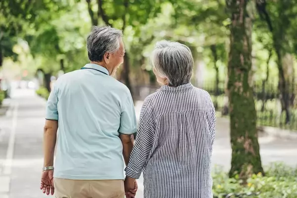 「｢毎日5キロの米袋｣を運ぶおばあちゃんが､わずか2週間で…90歳女性を"ヨボヨボ老人"に変えた家族の誤算」の画像