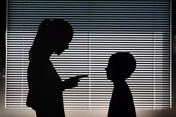 親が話しかけるだけで不機嫌に…教育熱心な家庭ほどやっている｢子供を勉強嫌いにする｣幼児期からの接し方