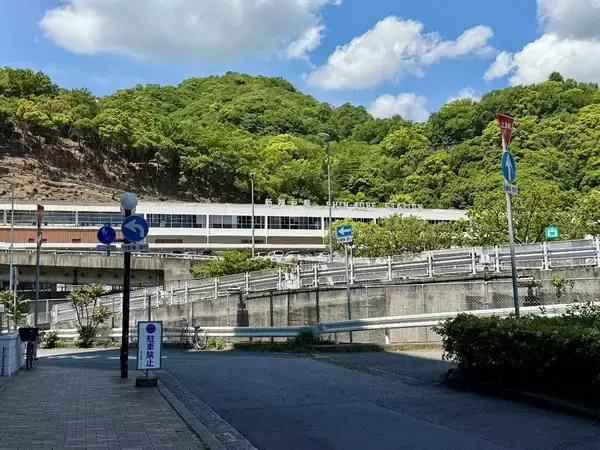 「新幹線駅直結なのに､客も店も集まらず廃墟化…ダイエーが465億円投じた｢西日本一高いバブル施設｣の悲劇【2026年6月BEST】」の画像