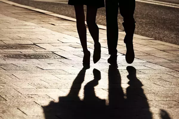 「フランスで"買う側"を罰したらセックスワーカーの42%に｢暴力増加｣…日本の処罰検討への強烈な違和感」の画像