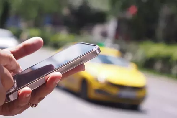 日本でも同じことができればいいのに…Uber賛成派と反対派の対立を解決に導いた"台湾のすごいAI実験"