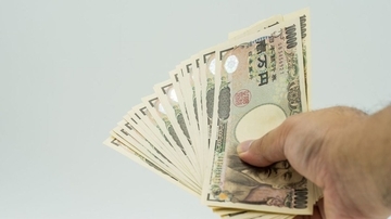 息子に投じた教育費2000万円ローンが終わらない…年金生活67歳父が朝から晩まで働き毎月返し続ける残酷な額