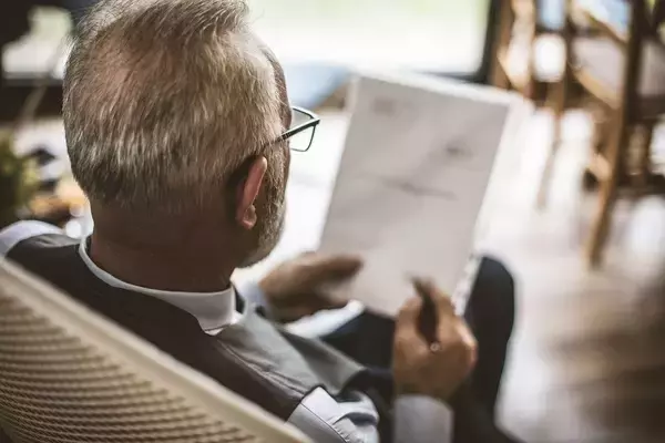 ボールペンよりも万年筆よりも効果的…脳内科医が｢脳の若返りにお勧め｣という日々の記録に必須の文具