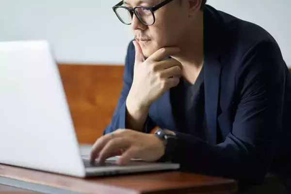 「メール作成｢1日平均81分｣を9割減らせる…｢書く｣苦役から解放される"しゃべれば終わる"AIのすごい活用法」の画像