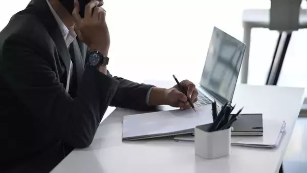 「｢何か質問はありますか?｣と聞く営業は成果が出ない…3期連続トップのキーエンス元営業がかける｢最後の質問｣」の画像