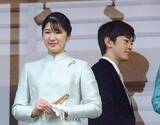 「1万5000人が愛子さまの前から動かなかった…紀子さまが年始早々突きつけられた悠仁さまとの残酷な人気格差【2026年1月BEST】」の画像4