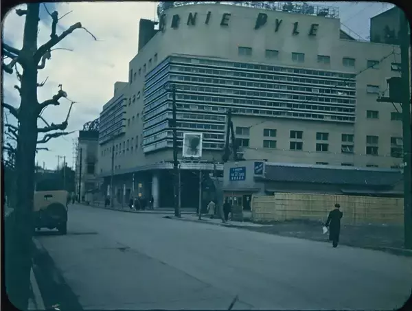 「公然わいせつ罪で捕まったのがブレイクのきっかけ…両親に泣かれてもヌードになり続けた伝説のストリッパー」の画像