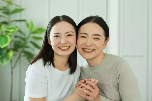 「｢母親と脱毛器をシェアする息子｣も珍しくない…30年前の常識ではありえない｢Z世代と親｣の"近すぎる距離感"」の画像