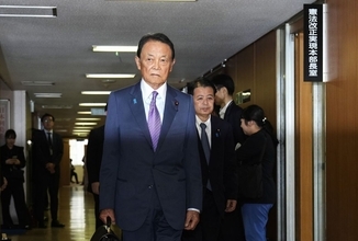 たった3時間の審議で｢愛子天皇｣を封じる浅はかさ…｢麻生太郎の復古趣味｣に沈黙する高市自民"多数派の本音"