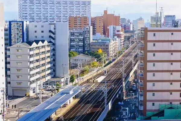 「高島屋も大型スーパーもあるのに人が来ない…繁華街まで｢20分｣と｢40分｣で明暗が分かれたニュータウンの名前」の画像
