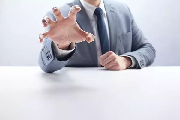「｢それ､パワハラですよ｣と言うより効果的…職場の｢高圧的な人｣の態度が180度変わる"必殺の一言"」の画像
