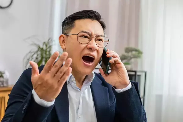 「｢内定辞退するなら200万円払え｣と豹変…コンサル志望の30代男性が絶句した｢悪徳エージェント｣の禁じ手」の画像