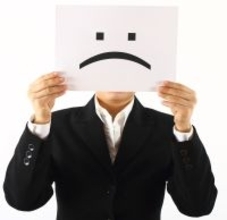 ｢圧迫褒め｣｢上から褒め｣…"良かれと思って"がハラスメントになる一発アウトな褒め方5パターン