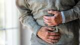 「｢健康にいい｣と思って毎日食べた→脂汗が止まらない激痛…15mm尿管結石を育てた60代男性の冷蔵庫の中身【内臓の異常サイン3選】」の画像1