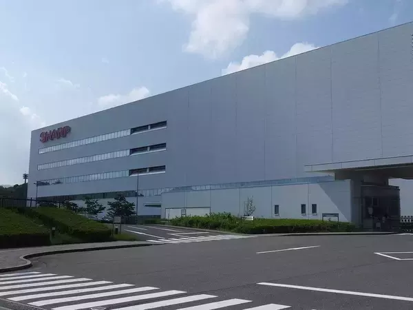 「シャープは政府､日銀の犠牲者だ…｢世界の亀山モデル｣で過去最高の売上高３兆円企業があっさり崩壊したワケ」の画像