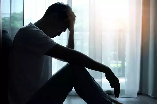 「｢低血糖だ｣と飴をなめた→吐き気､めまい､意識は遠のいた…糖尿病を職場に隠した50代を襲った｢熱中症｣の盲点」の画像