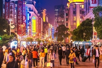 日本が貧しくなる一方､中国は豊かになった…14億人が｢超格差社会｣｢独裁政治｣でも習近平を支持するワケ