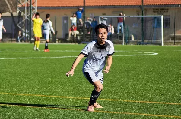 「｢サッカー選手の夢｣を諦め､たこ焼き店主に…スペインで"選手以外の道"を見つけた32歳日本人の挑戦」の画像