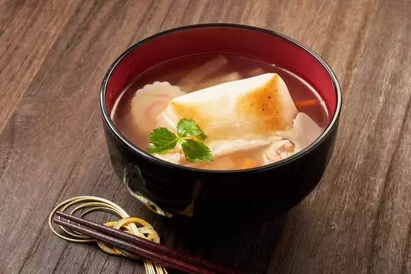 「おせちで最も塩分が高いのは｢かずのこ｣でも｢昆布巻き｣でもない…高血圧にまっしぐらな意外な一品」の画像