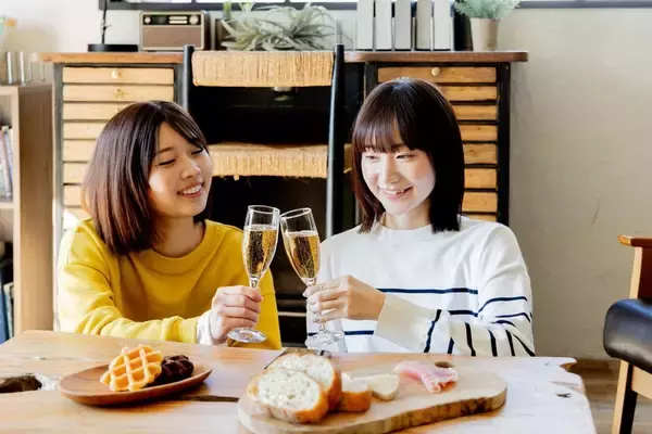 大規模調査で“恋愛離れ”の正体が判明…若者が｢異性との二人きり｣を避けるようになった本当の理由