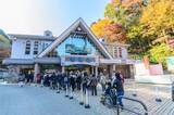 「だから高尾山は｢遭難者数日本一の山｣に変貌した…ケーブルカーもあるのに救助要請が絶えない"本当の理由"」の画像1