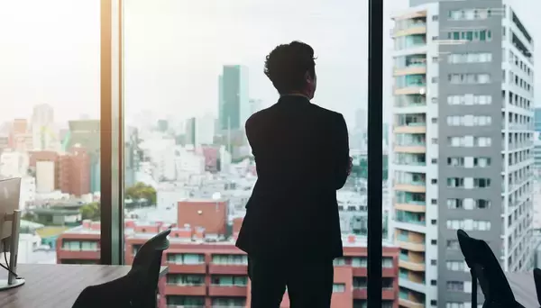 若手の成果を喜べない→｢俺のおかげ｣と猛アピール…職場で敬遠される中年男性が口に出せない"4文字の本音"