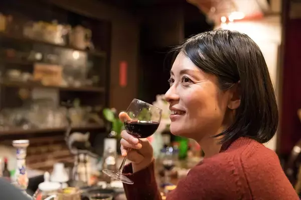 「不足すると悪酔いしてしまう…医師｢アルコールの代謝に"主役級の活躍をする栄養素"の名前｣」の画像