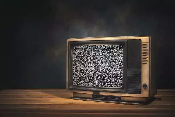 「先延ばしグセに悩む人が5倍に…ゲームに10万分以上を費やした作家が考案｢スマホの魅力を減退させるアイデア集｣」の画像