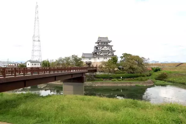 墨俣城でも石垣山城でもない…秀吉が3つ目の｢一夜城｣を出現させチートすぎる不戦勝をした｢まぼろしの城｣