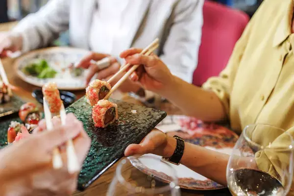 こんな人とは付き合う必要はない…あらゆる飲み会に参加した起業家が｢二度目は断っていい｣という相手